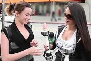 japanesesexyhousewife