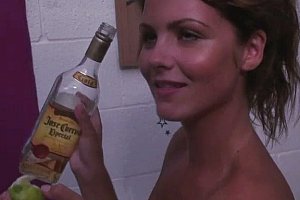 japan少妇洗澡vid